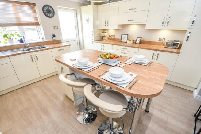 Kitchen diner