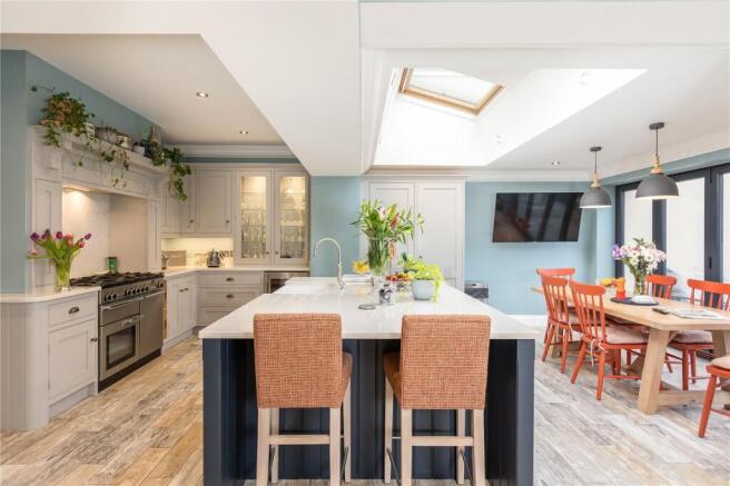 Kitchen/Breakfast