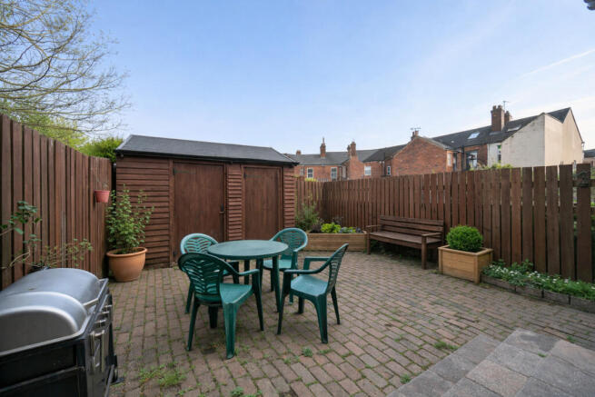 3 bed Terraced for sale Image 12