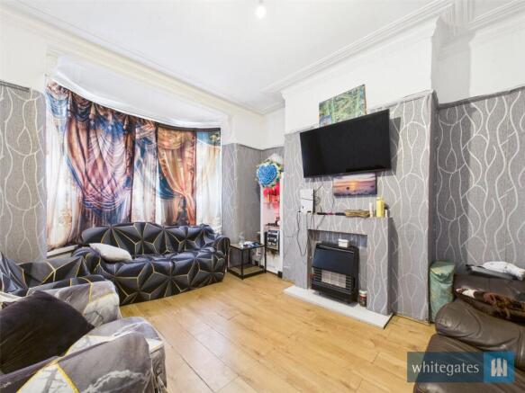 4 bed Terraced for sale Image 5