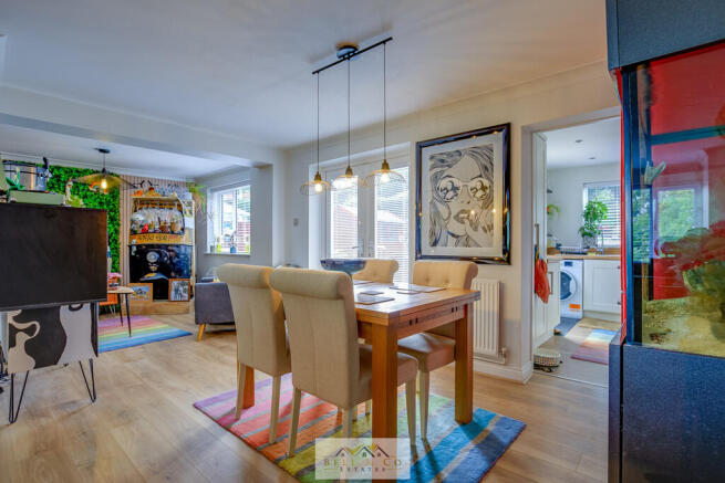 3 bed Detached for sale Image 4