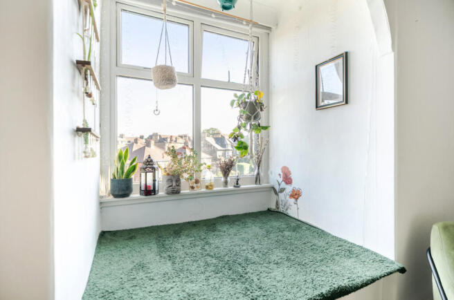 2 bed Flat for sale Image 11