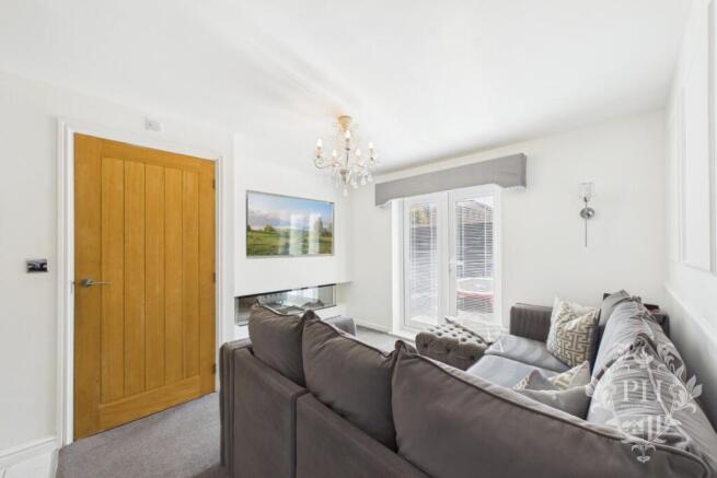 3 bed Semi-Detached for sale Image 5