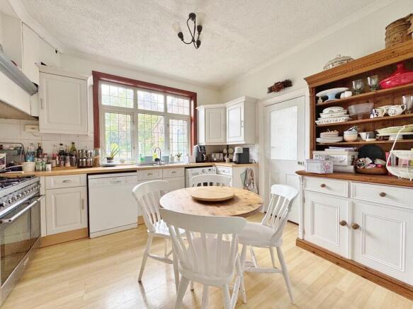 Havant Road, Farlington photo 4