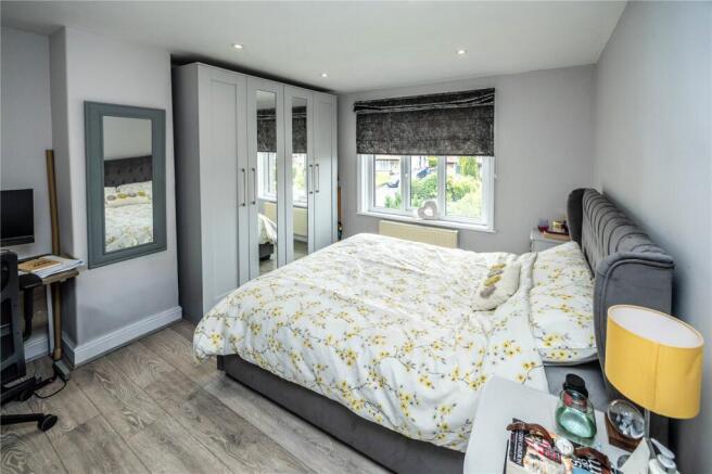 3 bed Semi-Detached for sale Image 9