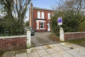 8, Salford Road, Southport PR8 3JN