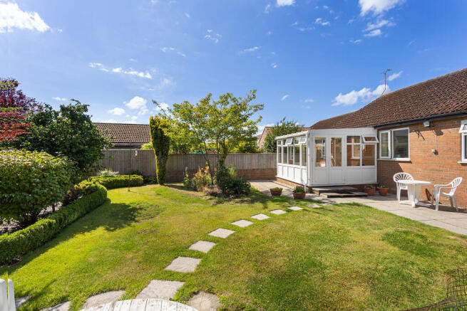 3 bed Detached Bungalow for sale Image 12