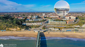 30, 7 St James Court, Owls Road, Bournemouth BH5 1AJ