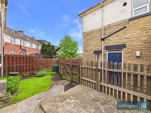 3 bed Semi-Detached for sale Image 9