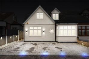 52, Minster Way, Hornchurch RM11 3TD