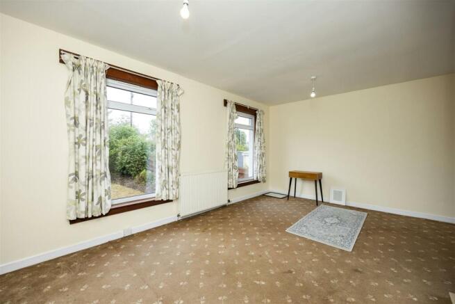 33_BUCHANAN_DRIVE_LENZIE_008.JPG