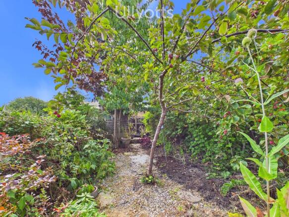 2 bed Terraced for sale Image 10