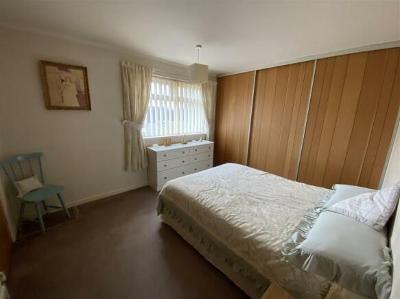 Bedroom no.1 front double: