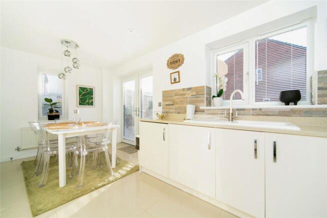 Kitchen/Dining Room
