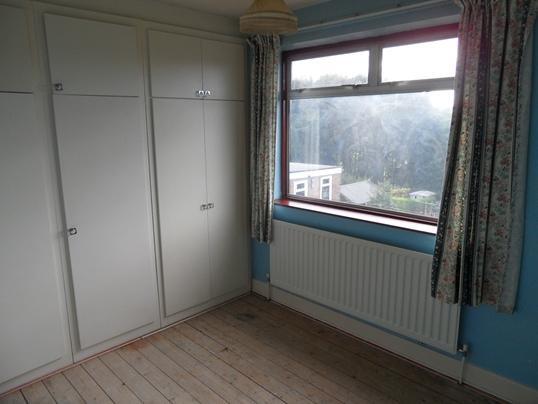 Rear bed