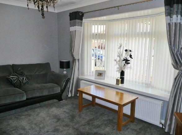 Lounge Photo 3