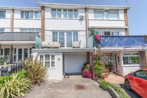 11, Marine Drive, Barry CF62 6QN