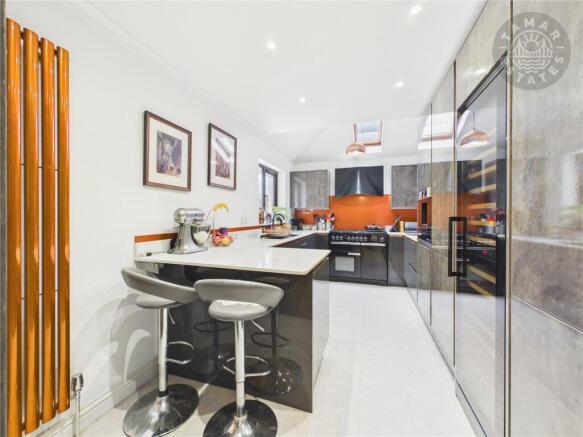Kitchen/Breakfast Rm