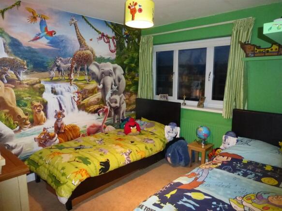 Photo 10