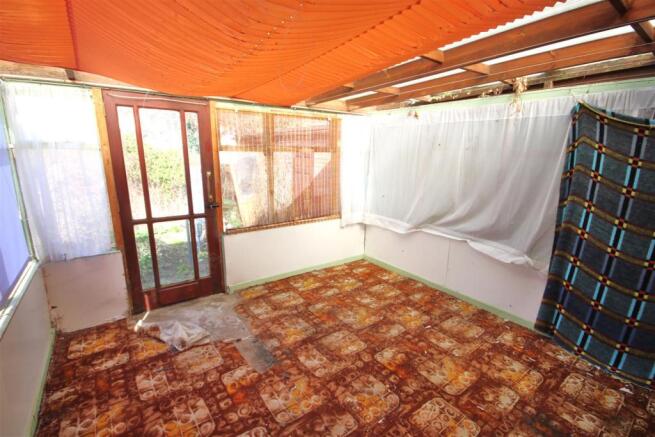 Conservatory/Lean to