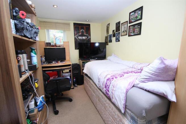 Bedroom Five/Office