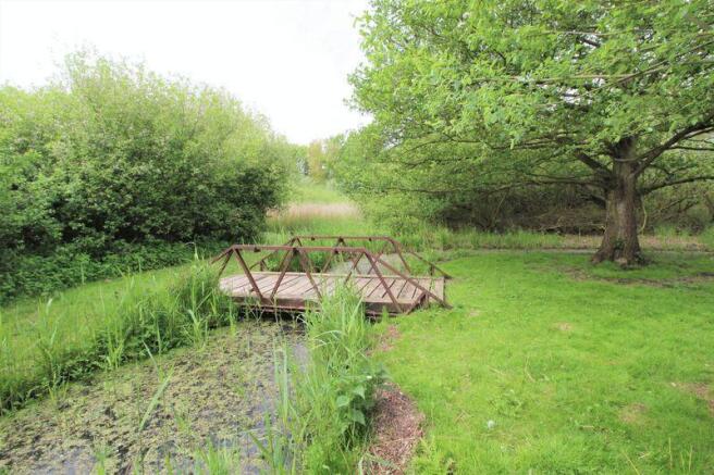 Grounds-Bridge