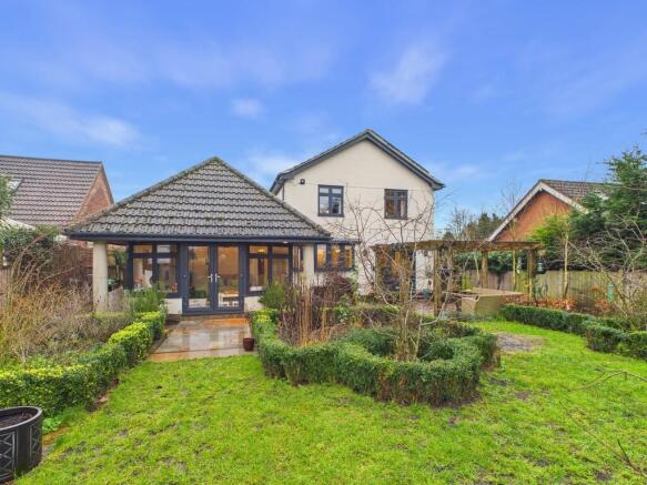 CAM04092G0-PR0109...