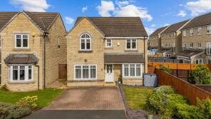 15, Victoria Close, Hightown, Liversedge WF15 8LU