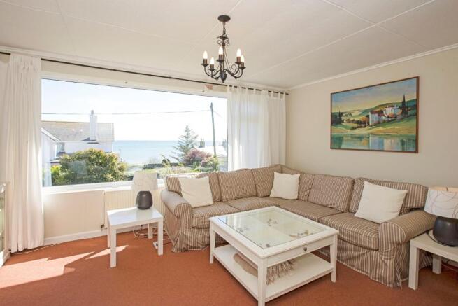 Lounge - Views