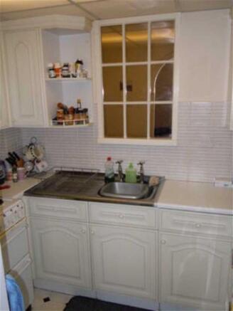 Kitchen: