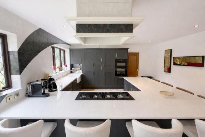 dale kitchen 3.jpg