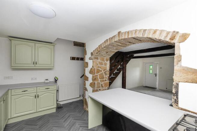 2 bed Cottage for sale Image 12