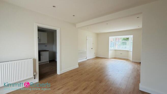 Watling Avenue, Seaham, Durham, SR7 8HZ photo 4