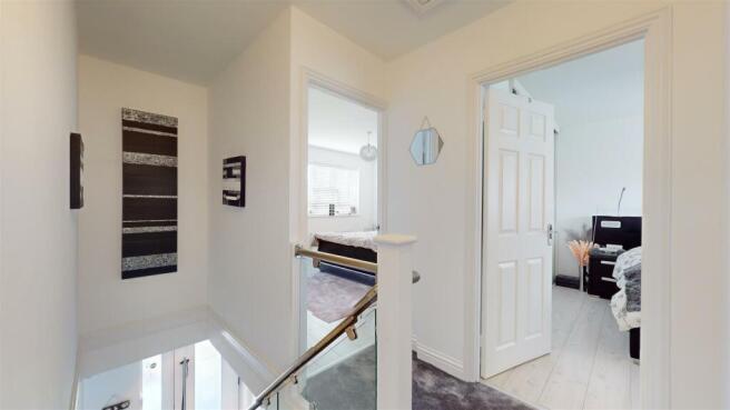 FIRST FLOOR LANDING