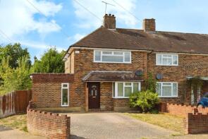 32, The Horseshoe, Godalming GU7 2LW