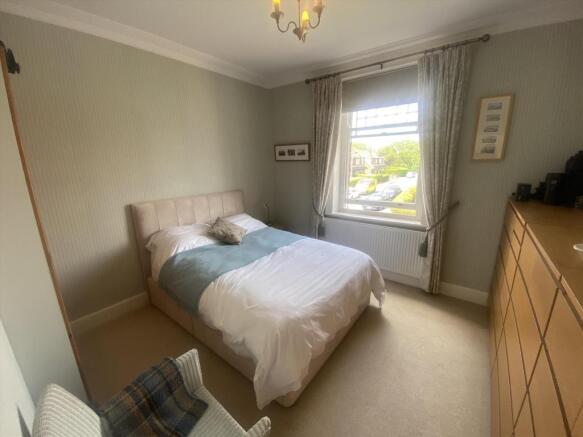1stFloorBedroom1