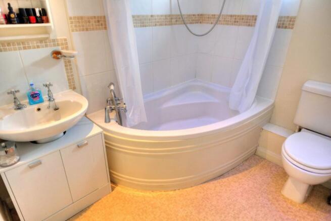 Master En-suite