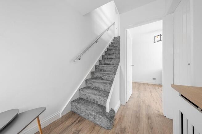 3 bed Semi-Detached for sale Image 10