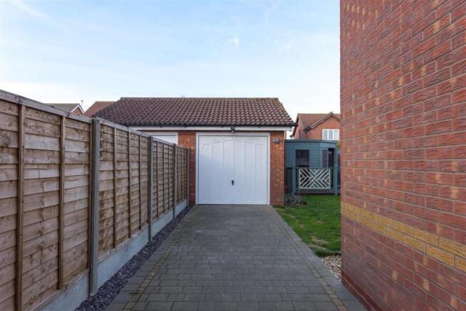 Driveway & Garage