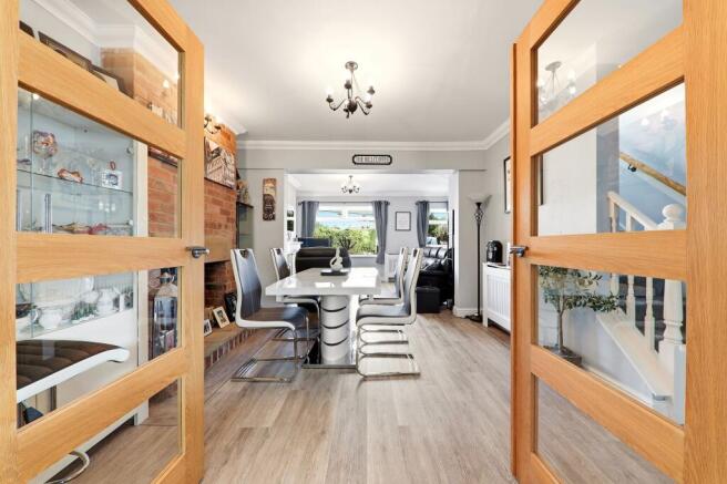 3 bed Semi-Detached for sale Image 7