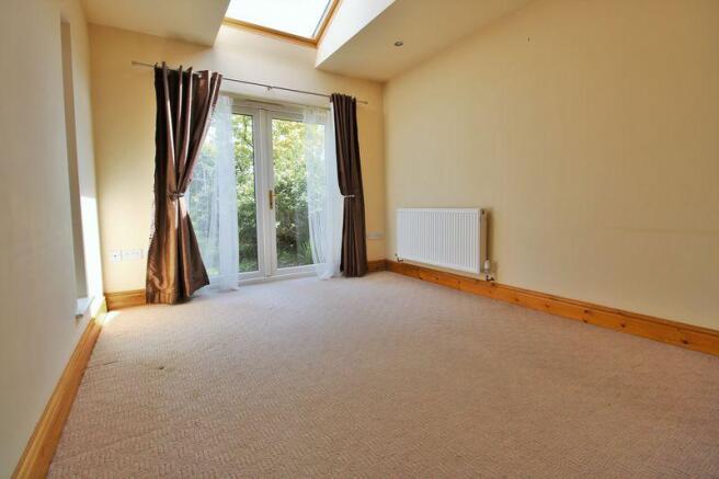 Rear Reception...