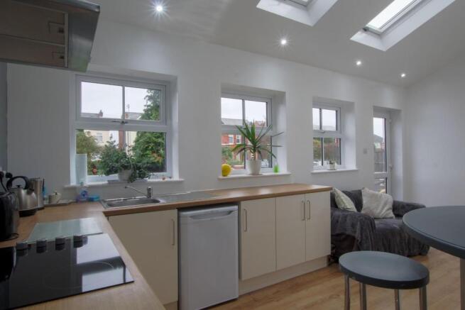 Dining Kitchen