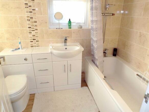 BATHROOM: