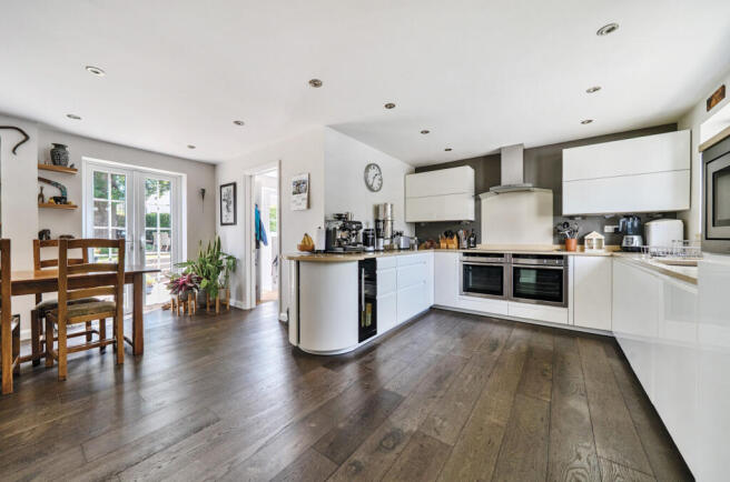 1321580-25-686fc5...