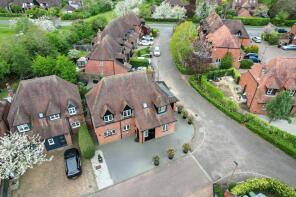 5, Butterfield Close, Woolstone, Milton Keynes MK15 0BZ