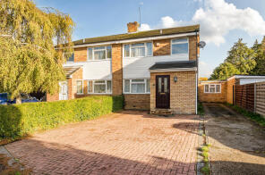 11, Joel Close, Reading RG6 5SN