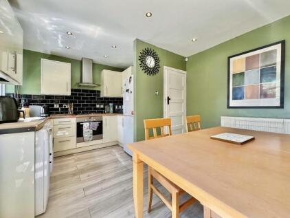 Lullingstone Avenue, Swanley, Kent, BR8