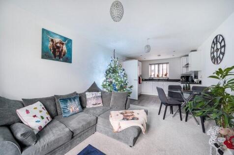 Newman Square, Solihull, West Midlands, B90