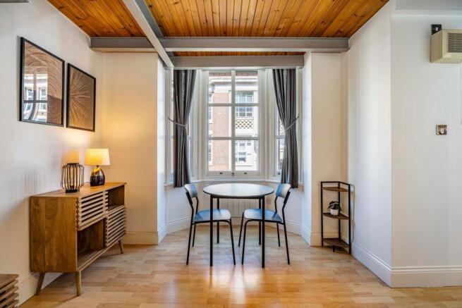 Living/Dining Area