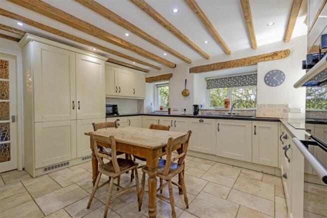 Kitchen-2.jpg